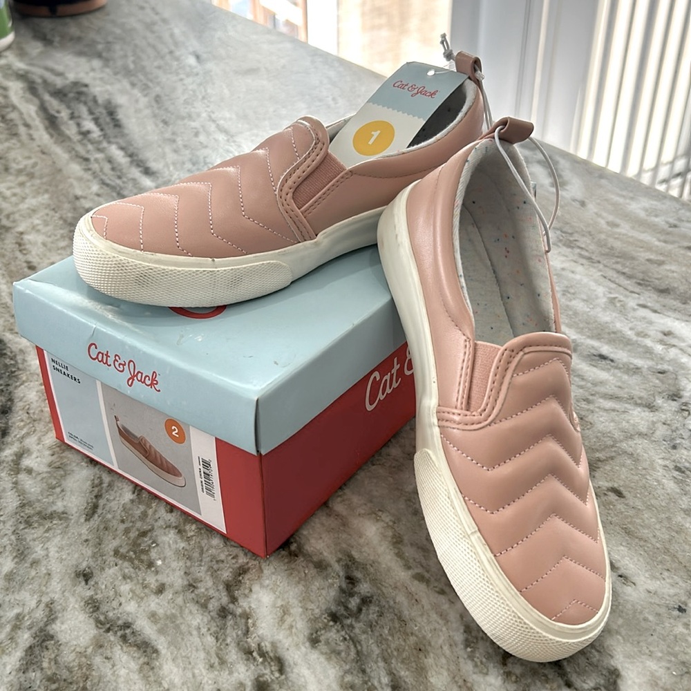 NIB Pink Cat & Jack size 1